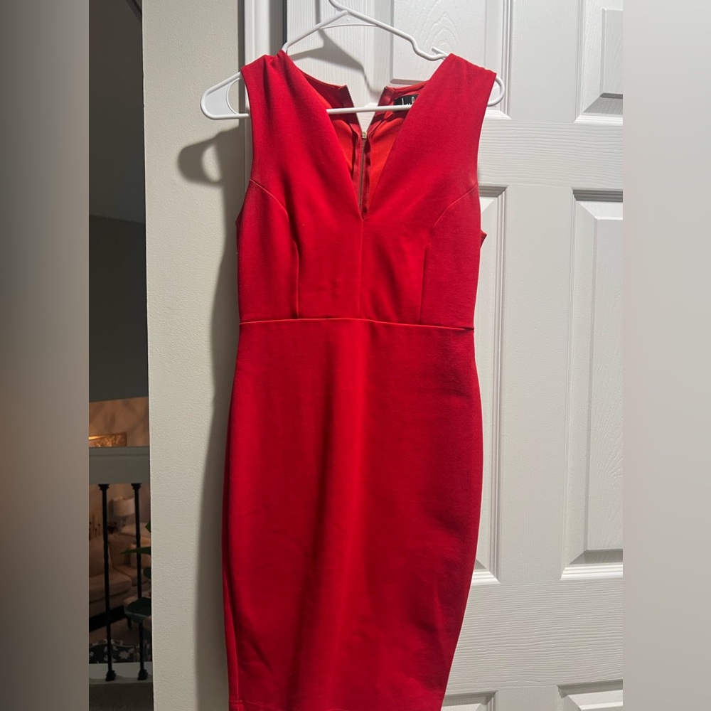 Red Lulus cocktail dress